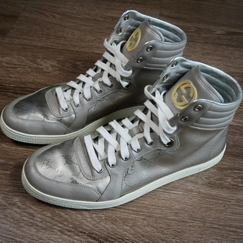 Gucci Men Silver GG Monogram Coda Imprime High Top Sneakers Grey Leather Size 11